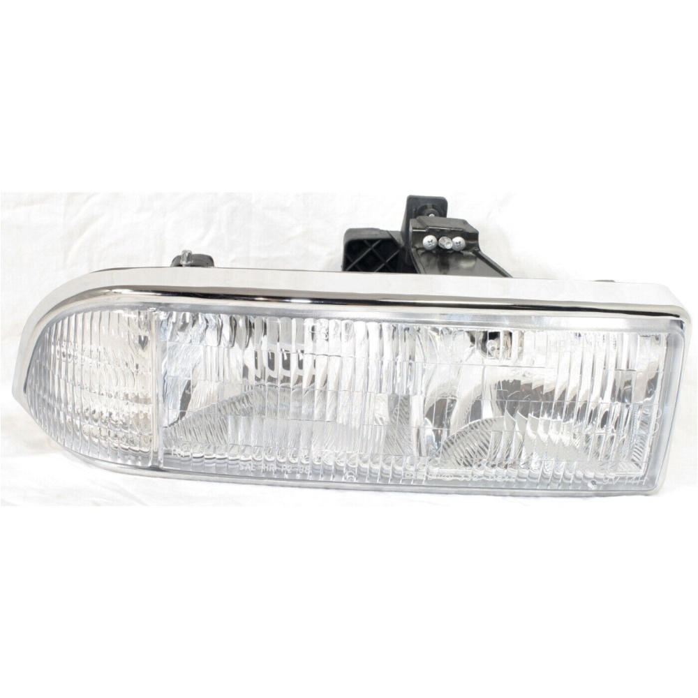 Halogen Headlight For 1998-2005 Chevy Blazer 1998-2004 Chevy S10 Right w/ Bulb