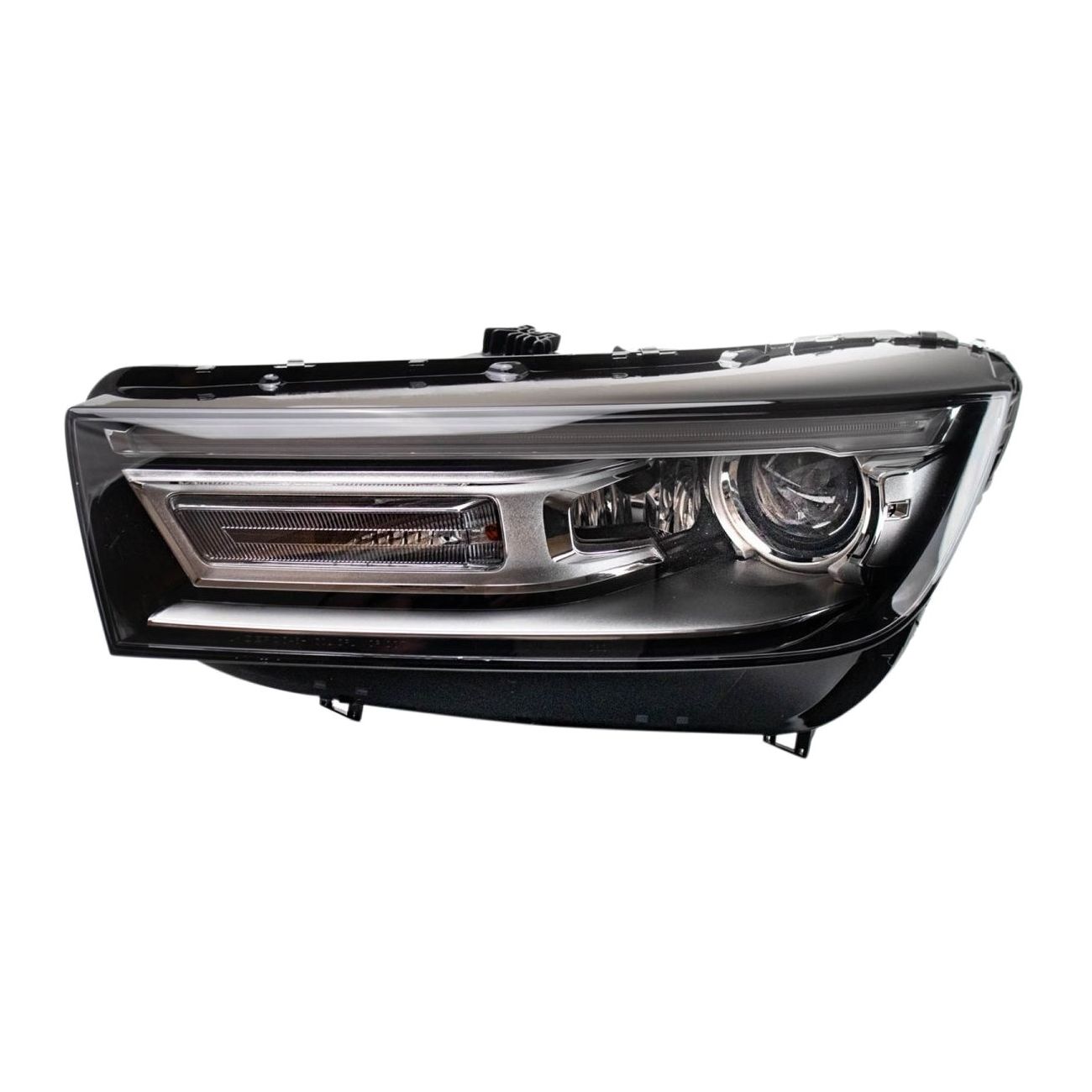 Left Headlight Assembly Drivers Side For 2018-2020 Audi SQ5 Au2502206